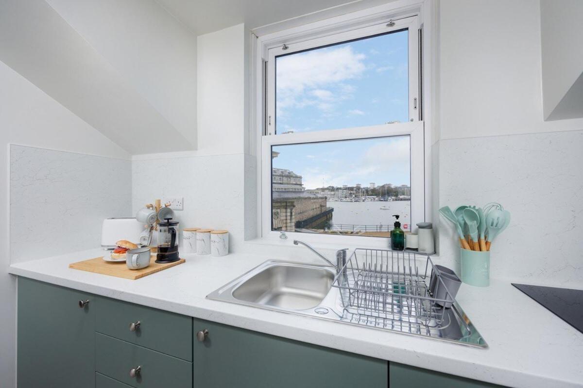 Luxury Penthouse 2 Bed Apartment 플리머스 외부 사진